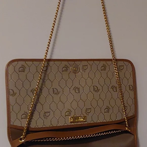 Christian Dior Signature Honeycomb Monogram Purse With Original Chain Strap - Picture 16 of 16